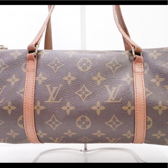 PRE-OWNED LOUIS VUITTON VINTAGE MONOGRAM PAPILLON - Picture 2 of 8